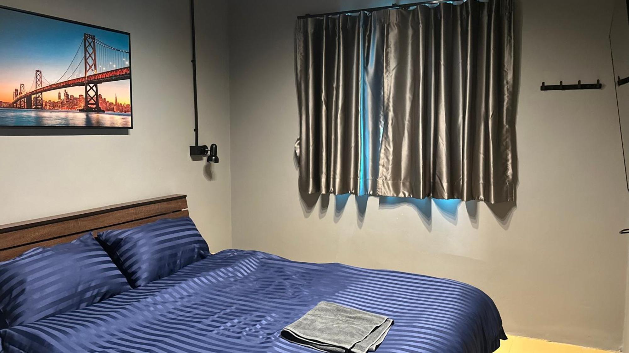 פאטאיה Champagne Hostel & Cafe מראה חיצוני תמונה