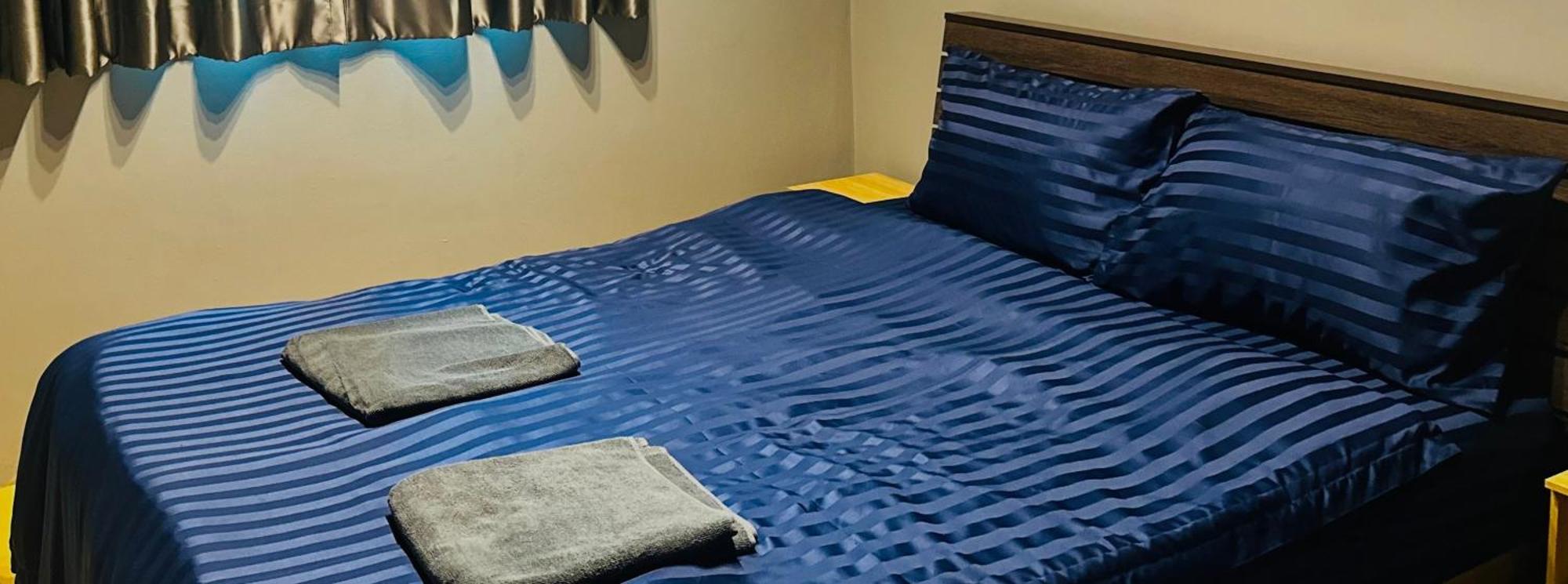 פאטאיה Champagne Hostel & Cafe מראה חיצוני תמונה